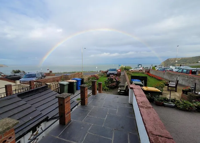 Seaside Ground Floor Flat Wifi & Free Parking