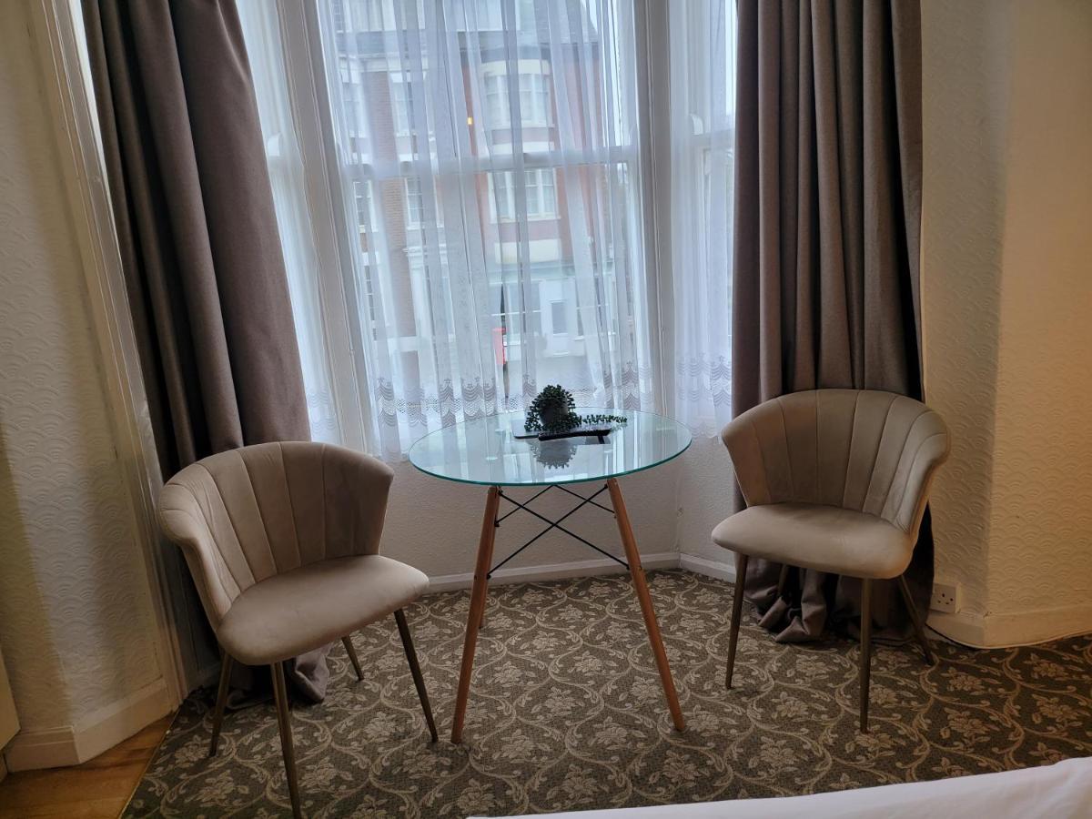 Seaside Ground Floor Flat Wifi & Free Parking Scarborough